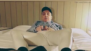 Exposure on all fours