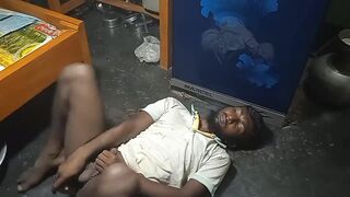 Indian gay boy fuking her big ass in cucumber ???? - 11 image