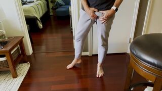 Sexy Bare Feet and a Beautiful Dick