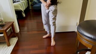 Sexy Bare Feet and a Beautiful Dick