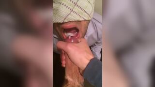 Guy takes the cum load on his tongue and swallows 5