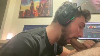 he suck my big dick after gaming