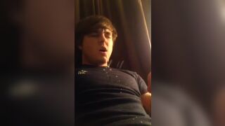 Straight guy cume a lot