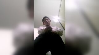 Thai College Student masturbate until cum at college toilet - 12 image