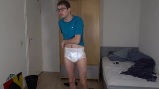 my diaper show change
