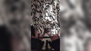 Amateur Crossdresser jerking cum