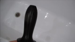 Direct-flow enema. Colon lavage. Water massages my ass from the inside. - 1 image