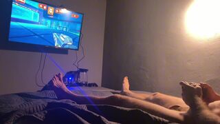 I'm playing a video game and I'm horny! I cum on my chest with a massive loads of cum! - 4 image