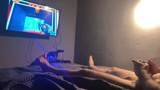 I'm playing a video game and I'm horny! I cum on my chest with a massive loads of cum! - 5 image