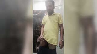 Showing new friend penis in the neighborhood and making him feel good - 6 image