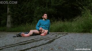 Leandro Bellmer gets caught peeing in public and jerks off like a pro