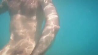 Priapo Xxl, Mars Barcelona & Vadim Romanov team up for a wild outdoor threesome with cumshots galore! - 5 image