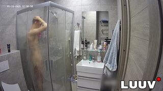 Abbadon's steamy solo shower turns into a wild exhibitionist fuckfest on camera - 10 image