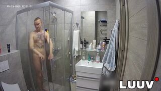 Abbadon's steamy solo shower turns into a wild exhibitionist fuckfest on camera - 13 image