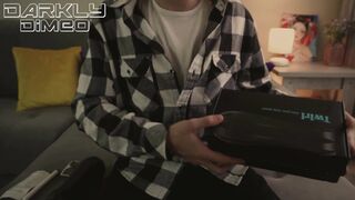 Watch Darkly Dimeo unbox twirl toy from CUPSLAND & get wild with a juicy load - 2 image