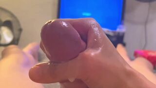 Hot amateur babe gets off with a hot cumshot in Baker's Dozen V: Gta game