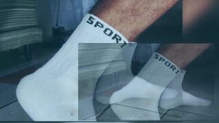 Watch MasterPiss's hairy armpits and white socks get soaked in hot cum in POV