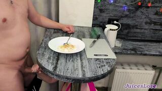 Bigsexshow & Juicycock share a cum-eating feast after wild homemade deep throat session