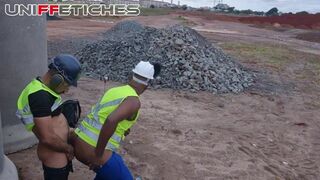 TheBlack Hunter & Dropboy Floripa get wild in bear-on-Construction- site fetish session with bear, amateur, and ass play - 5 image