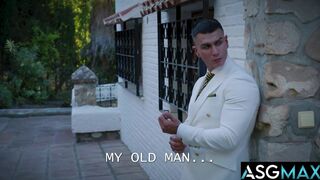 Mr Deep Voice's muscular amateur gives him a steamy outdoor handjob and gets pounded hard - 2 image