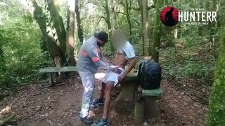 Watch The Hunter Black's well-endowed palmeiras fan take a public forest walk with his skinny friend - 2 image