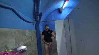 Jess Royan & Magic Javi get raw in the glory hole after a missed entrance