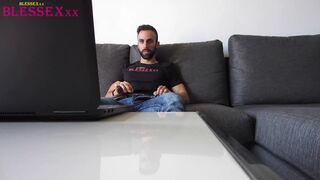 Zeus Ray & Magic Javi give their friend a hot handjob in homemade video - 4 image