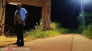 Barry Halby bangs a hot babe on the bike path in public POV - 2 image