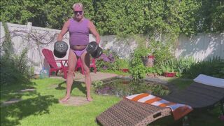 DomrodHunkdad's solo garden adventure with a hot amateur girl - 6 image