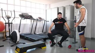 Kike Gil & Magic Javi's ultimate personal trainer workout - homemade bear sex tape! - 5 image