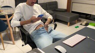 Asafe Santtos takes a raw ride on a skinny dude in denim jeans on webcam - 1 image
