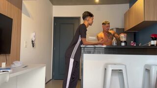 Jair Allves takes a raw anal pounding from gym buddy's massive cock - 8 image