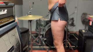 Watch punk musician try to beat writer's block with a massive nut - hot amateur action! - 7 image
