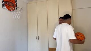 Yago betrays friend and humiliates him with his ass - 1 image
