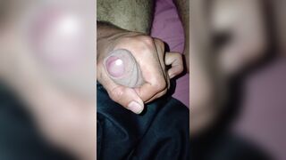 Mawaquelium gives a hot POV handjob and gets a juicy orgasm in homemade video - 3 image