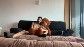 Asafe Santtos twerks on BBC with teddy bear while gaming in hot action - 1 image