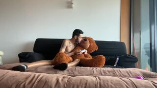 Asafe Santtos twerks on BBC with teddy bear while gaming in hot action - 12 image