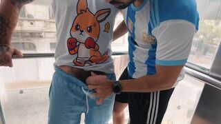 Watch how Shulxxx gets a real XL Brazilian in her pool & sucks him dry - 3 image