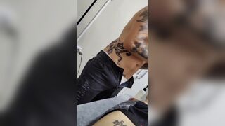 Jonathan Massagista gives his straight buddy a steamy massage with a dripping oiled-up country boy - 6 image