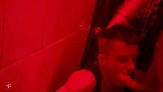 Falcon Al & Kit Belove take turns on guard's huge cock in the toilet - 10 image