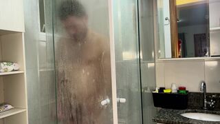 Watch Galician beauty Rodrigo Cirino & Gabriel Eron Mm get steamy in shower with their perfect asses & mouths - 2 image
