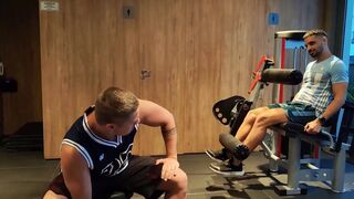 Shulxxx's big ass seduced & pounded by Boy Lixo Russo at the gym