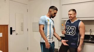 Shulxxx's big ass seduced & pounded by Boy Lixo Russo at the gym - 3 image
