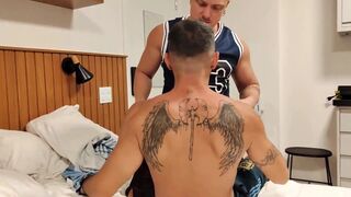 Shulxxx's big ass seduced & pounded by Boy Lixo Russo at the gym - 4 image