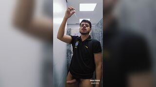 Ferrazonly gets a public feeding & swallows a massive load - 15 image