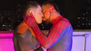 Aquele Ton & Bitchmansp bareback in a hot POV anal video with cum all over their asses - 12 image