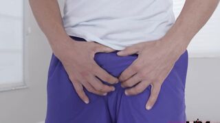 Dan Ferrari's monster cock mercilessly drains Oiled Cock's muscle and beard - 2 image