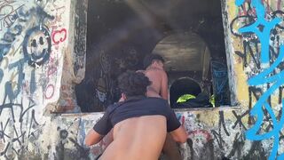 Moradores Trepampa & Igreja Abandondada abandon Junior Delao's tight Brazilian ass in public - 1 image
