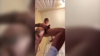 jerking with huge facial - 13 image