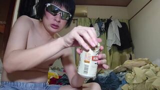 (07/30)eating instant noodle with scrambled eggs and drinking beer - 15 image